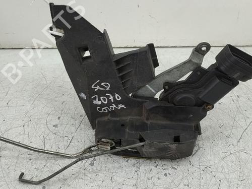 Højre fortil lås TOYOTA COROLLA (_E12_) [2001-2008]  31759700