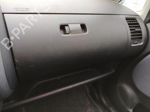 Used Glove box Glove box 21627563 21627563