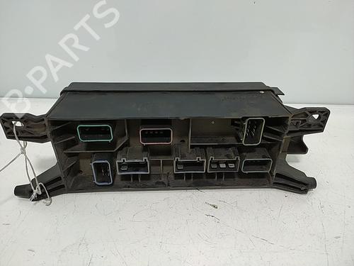 Used Fuse box CHRYSLER VOYAGER / GRAND VOYAGER III (GS_, NS_) [1992-2001]  31759722