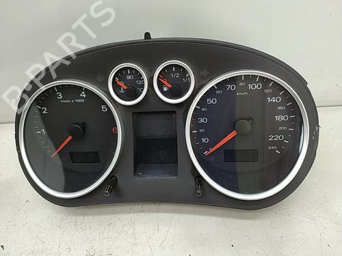 kombiinstrument-audi-a2-8z0-14-8z0920900g-vdo-110080020011-2000-2001-2002-2003-2004-2005-21634310 main image