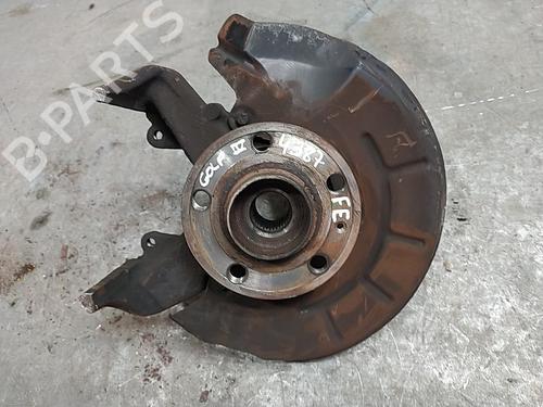 Used Left front steering knuckle VW GOLF IV (1J1) 1.4 16V (75 hp) 21629136