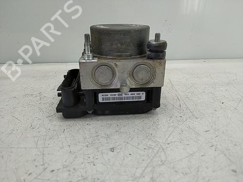 Used ABS pump RENAULT CLIO III (BR0/1, CR0/1) 1.2 16V (BR02, BR0J, BR11, CR02, CR0J, CR11) (75 hp) 21631905
