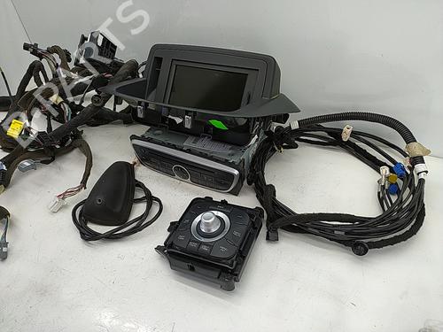 Radio RENAULT MEGANE III Hatchback (BZ0/1_, B3_) 1.9 dCi (BZ0N, BZ0J) | BP21631247E6 