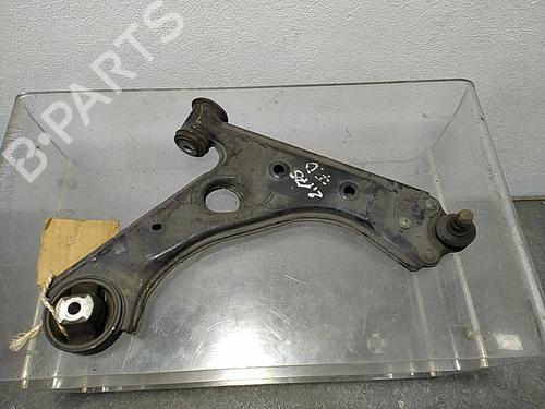 Used Right front suspension arm Right front suspension arm FIAT GRANDE PUNTO (199_) [2005-2026] 21619287 21619287