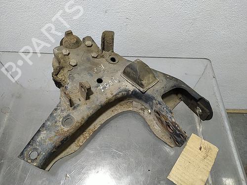 Used Left front suspension arm NISSAN TERRANO II (R20) [1992-2007]  21634263