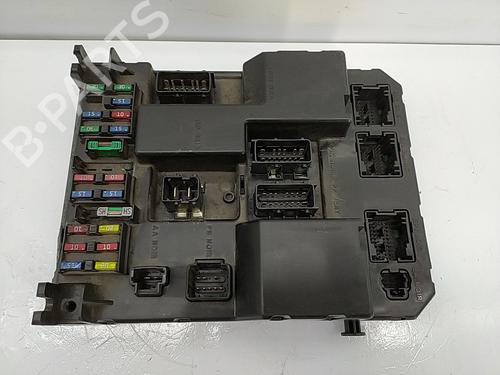Used Fuse box PEUGEOT 307 (3A/C) 1.6 HDi 110 (109 hp) 21634829