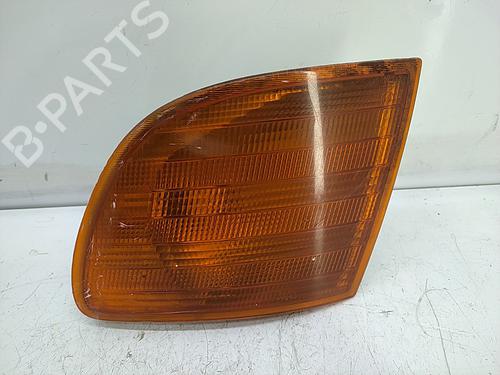Used Left front indicator MERCEDES-BENZ VITO Van (W638) 108 D 2.3 (638.064, 638.068) (79 hp) 24206845