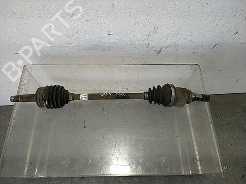 Drivaksel fortil venstre PEUGEOT 107 (PM_, PN_) 1.0 (68 hp) 21634536