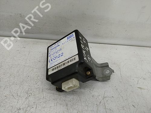 Caixa de fusíveis TOYOTA YARIS (_P1_) [1999-2005]  26551198