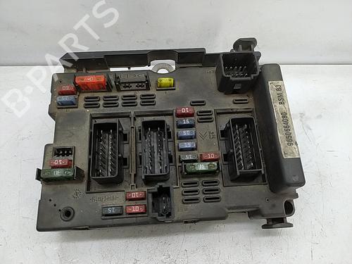 Used Fuse box CITROËN XSARA Break (N2) 1.4 HDi (68 hp) 28155239
