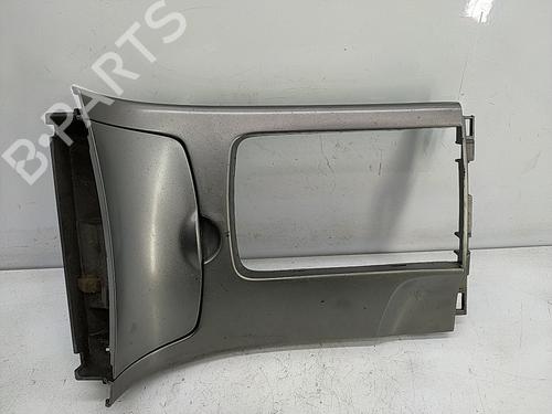 Cinzeiro MAZDA 6 Station Wagon (GY) 2.0 DI (GY19) (136 hp) 31255173