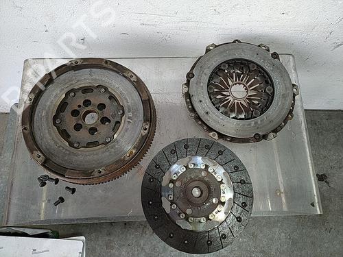 Used Flywheel CITROËN C4 II (NC_) 1.6 HDi 115 (114 hp) 31255168