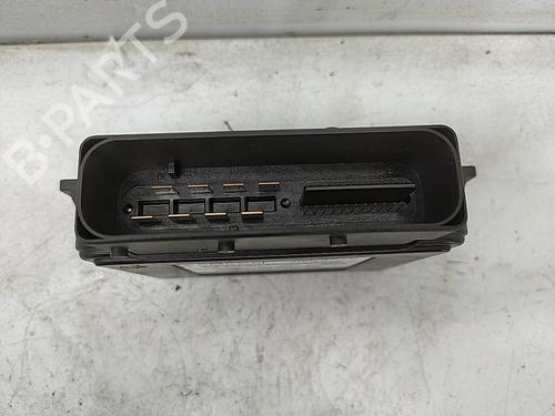 Fuse box VOLVO S80 II (124) 2.0 TDi | BP29833558E1