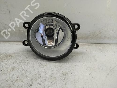 Used Right front fog light TOYOTA AURIS (_E15_) 1.4 D-4D (NDE150_, NDE150R) (90 hp) 30275519