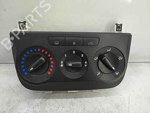 AC-Styringsenhed/Manøvreenhed FIAT PUNTO EVO Hatchback Van (199_) 1.3 D Multijet (199.AXT1A, 199.AXC1A) (75 hp) 30296937