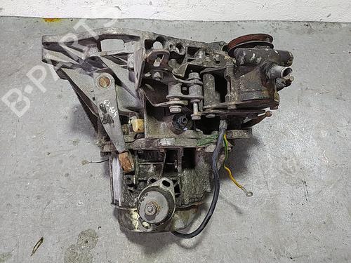 Used Gearbox PEUGEOT 405 I (15B) 1.8 Turbo Diesel (90 hp) 30816395