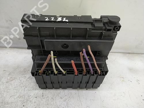 Fuse box CITROËN C4 Grand Picasso I (UA_) 2.0 HDi 138 | BP30912737E1