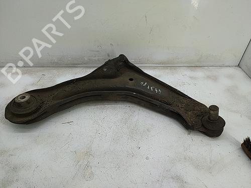 Used Right front suspension arm MERCEDES-BENZ VITO Van (W638) 108 D 2.3 (638.064, 638.068) (79 hp) 24206855