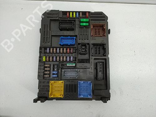 Used Fuse box CITROËN BERLINGO Box Body/MPV (K9) 1.6 BlueHDi 100 (99 hp) 31083935