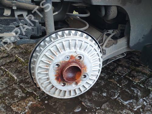 Used Rear axle RENAULT CLIO V (B7_) 1.0 SCe 65 (B7MG) (67 hp) 31759761