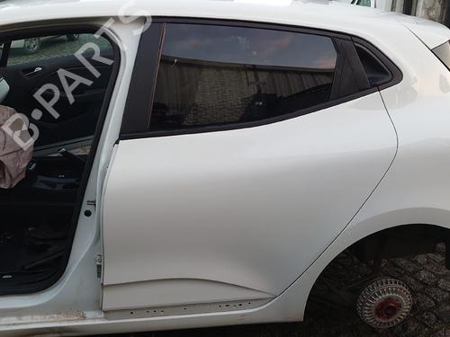 Dør venstre bagtil RENAULT CLIO V (B7_) 1.0 SCe 65 (B7MG) (67 hp) 31759733