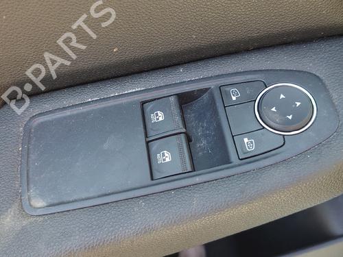 BP31759763I27 main image