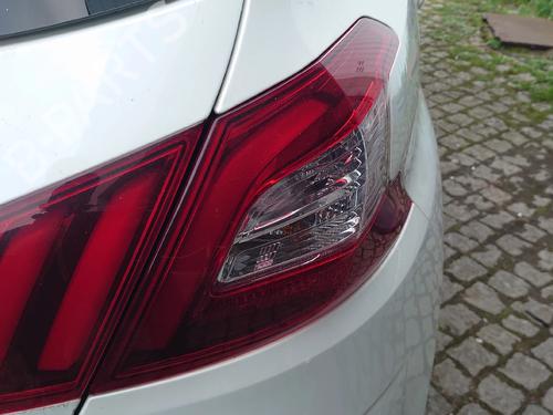 Used Right taillight PEUGEOT 308 I (4A_, 4C_) 2.0 HDi (150 hp) 31725778
