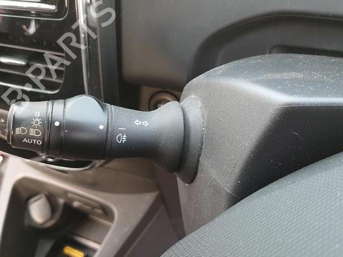 Used Steering column stalk RENAULT ZOE (BFM_) ZOE (58 hp) 31725807