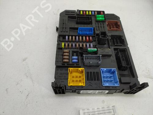 Used Fuse box PEUGEOT 208 II (UB_, UP_, UW_, UJ_) 1.5 BlueHDI 100 (102 hp) 31725828