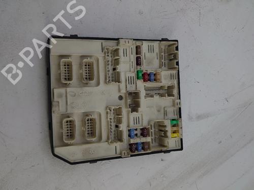 Used Fuse box RENAULT KANGOO / GRAND KANGOO II (KW0/1_) [2008-2026]  31725869