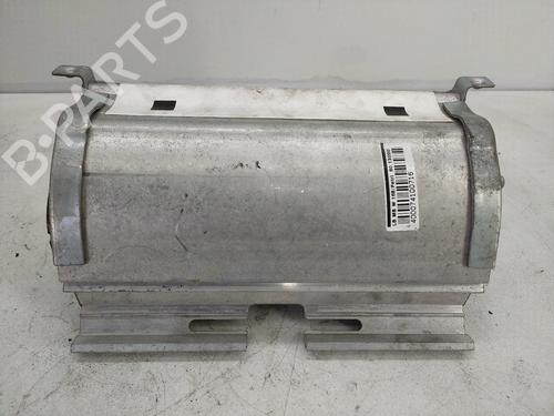 Used Passenger airbag MERCEDES-BENZ VITO Van (W638) [1997-2003]  31725915