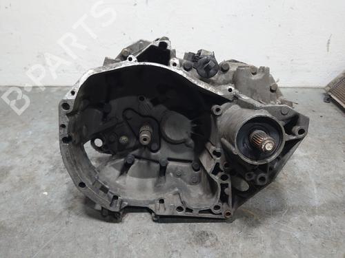 Used Gearbox RENAULT SCÉNIC I MPV (JA0/1_, FA0_) 1.9 dCi (JA05, JA1F) (102 hp) 31842415
