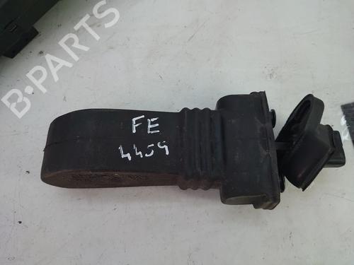 hingedoor-check-strap-audi-a4-b8-avant-8k5-2007-2008-2009-2010-2011-2012-2013-2014-2015-2016-2017-32029574 main image