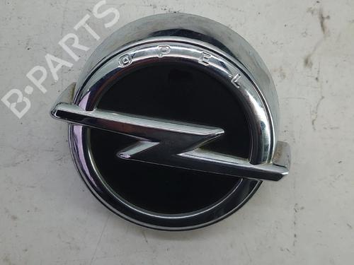 Bagagerumshåndtag OPEL CORSA E Hatchback Van (X15) 1.3 CDTI (08) (75 hp) 32069282