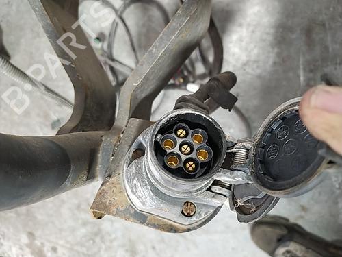 Tow ball/Mechanism CITROËN C4 II (NC_) 1.6 HDi 115 | BP32125334C141