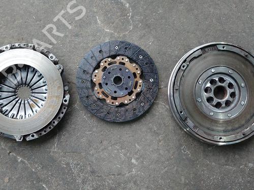 Used Flywheel VOLVO S80 II (124) 2.0 TDi (136 hp) 32305172