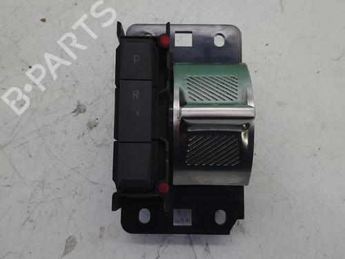 Used Gear lever PEUGEOT 208 II (UB_, UP_, UW_, UJ_) e-208 (136 hp) 32844490