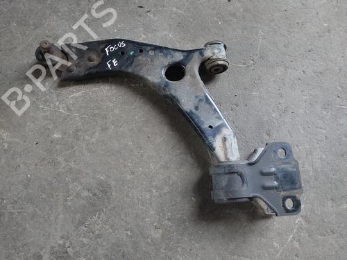 Used Left front suspension arm FORD FOCUS III [2010-2020]  33217624