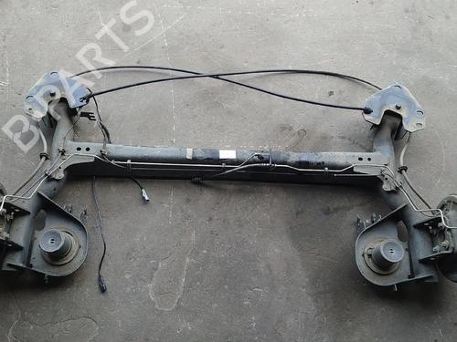 Used Rear axle Rear axle RENAULT KANGOO III Box Body/MPV 1.5 Blue dCi 95 (FJAB) (95 hp) 33277136 33277136