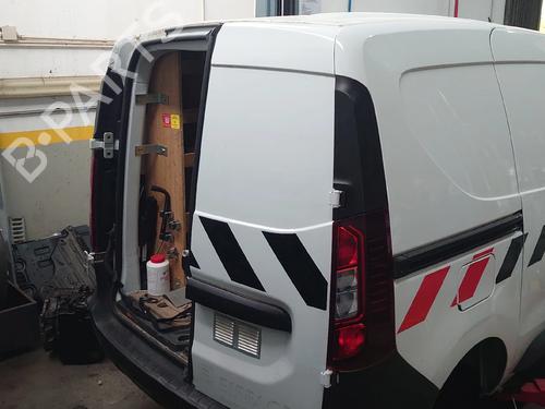 right-tailgate-renault-kangoo-iii-box-bodympv-2021-31759836 main image