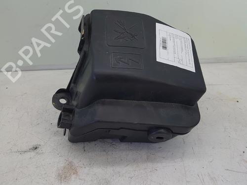 Used Fuse box Fuse box RENAULT KANGOO III Box Body/MPV 1.5 Blue dCi 95 (FJAB) (95 hp) 33326475 33326475