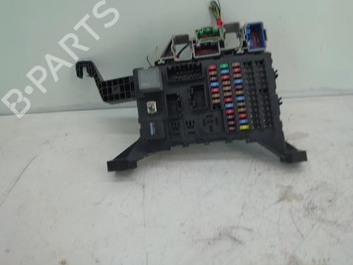 Sikringsdåse Sikringsdåse JAGUAR X-TYPE I (X400) [2001-2009] 33611195 33611195