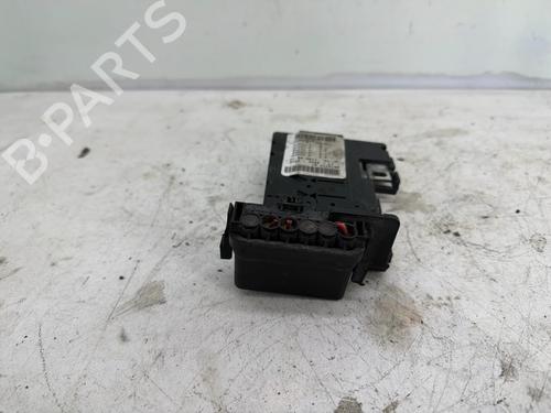Used Fuse box Fuse box SEAT IBIZA IV ST (6J8, 6P8) 1.2 TDI (75 hp) 33737065 33737065