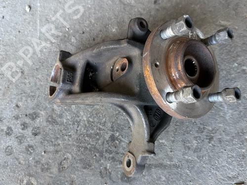 Used Right front steering knuckle Right front steering knuckle 33739565 33739565