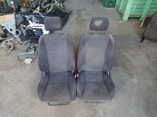 Used Seats set Seats set TOYOTA COROLLA (_E12_) 2.0 D-4D (CDE120_, CDE120R) (90 hp) 33917051 33917051