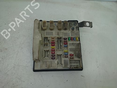 Used Fuse box Fuse box RENAULT MEGANE II (BM0/1_, CM0/1_) 2.0 dCi (BM1K, CM1K) (150 hp) 34006747 34006747