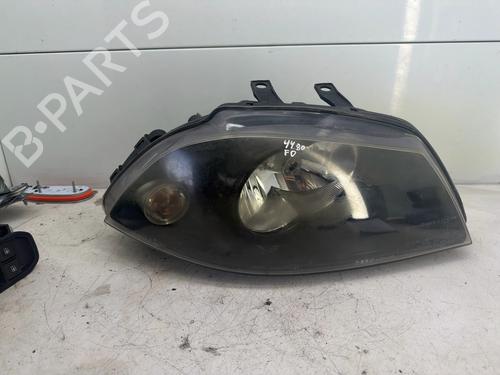 Used Right headlight Right headlight SEAT IBIZA III (6L1) 1.2 (64 hp) 34100884 34100884