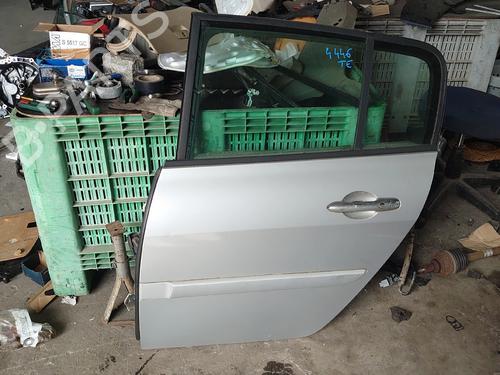 Used Left rear door Left rear door 30730403 30730403