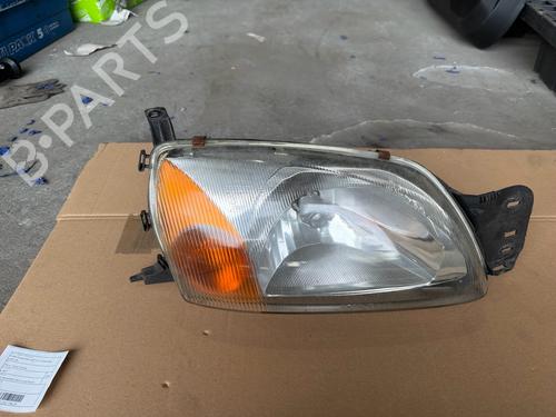 Faro derecho Faro derecho FORD FIESTA Hatchback Van (JV_) D 1.8 (60 hp) 34224268 34224268