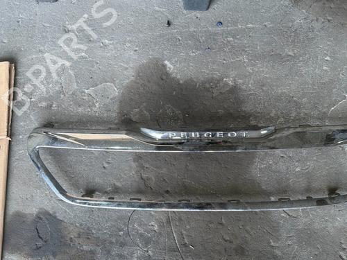 Grill Grill PEUGEOT 308 II (LB_, LP_, LW_, LH_, L3_) [2013-2021] 34190074 34190074